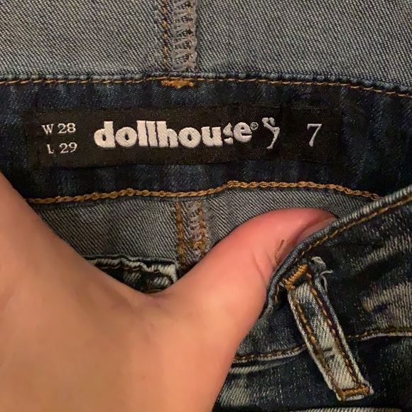 Dollhouse skinny overalls sz 7 x 29” like new - Picture 7 of 7